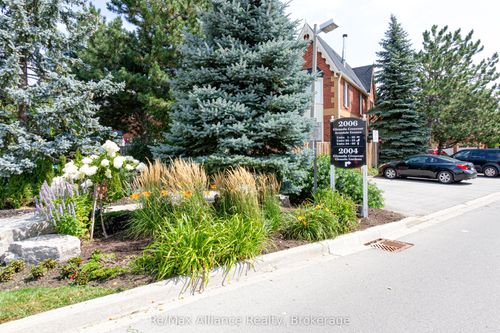 6-2006 Glenada Cres, Oakville, ON, L6H5R9 | Card Image