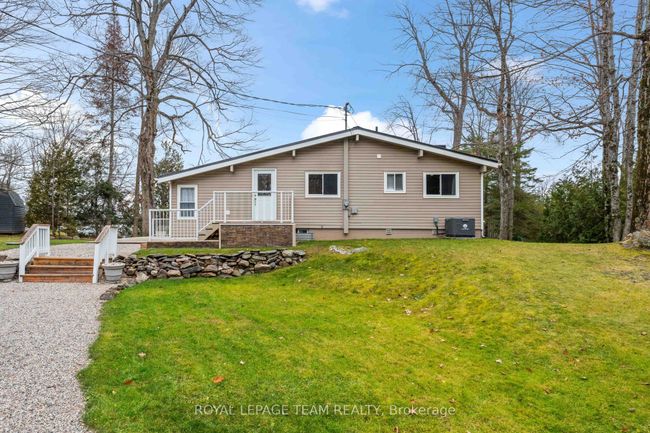 1410 Wagner Rd, House other with 3 bedrooms, 2 bathrooms and 6 parking in Sharbot Lake ON | Image 10