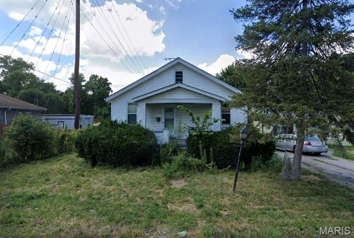 9701 Lilac Dr, Saint Louis, MO, 63137-3333 | Card Image