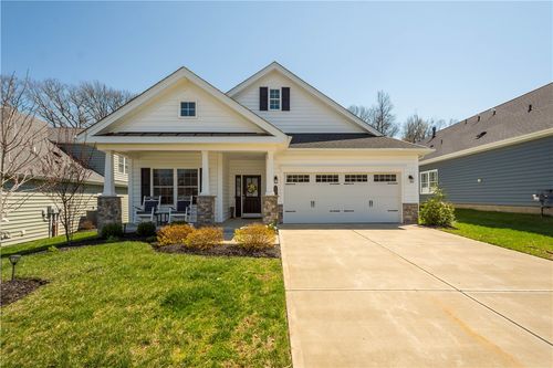 6067 Liberty Blvd, Gibsonia, PA, 15044-6512 | Card Image