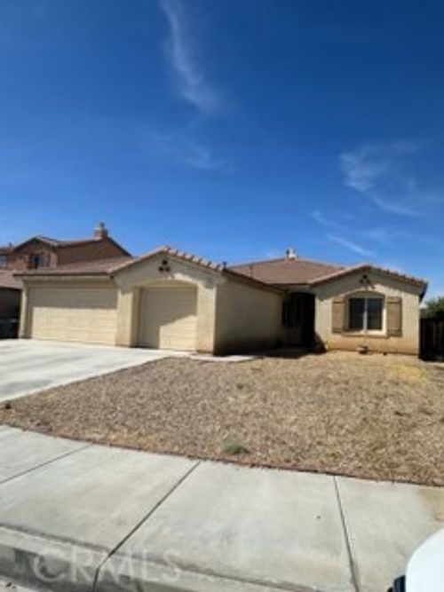 11186 Renwick St, Adelanto, CA, 92301-6126 | Card Image