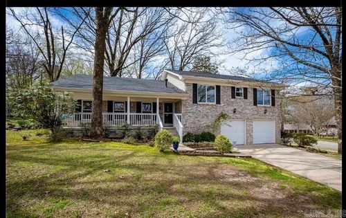2 Highwood Dr, Little Rock, AR, 72205-2429 | Card Image