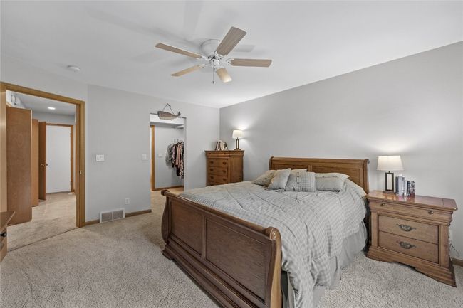 A - 664 J Ave Ne, Condo with 3 bedrooms, 3 bathrooms and null parking in Cedar Rapids IA | Image 15
