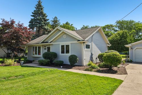 1607 Short Terrace, Des Plaines, IL, 60018 | Card Image