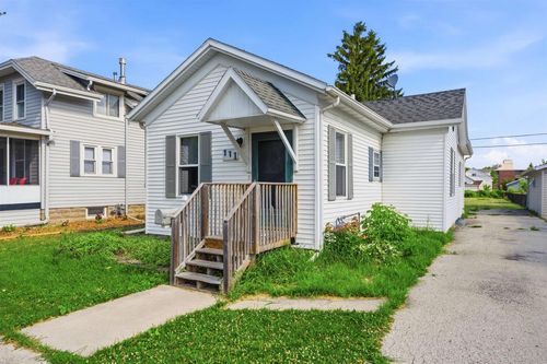 111 E Follet Street, Fond Du Lac, WI, 54935 | Card Image