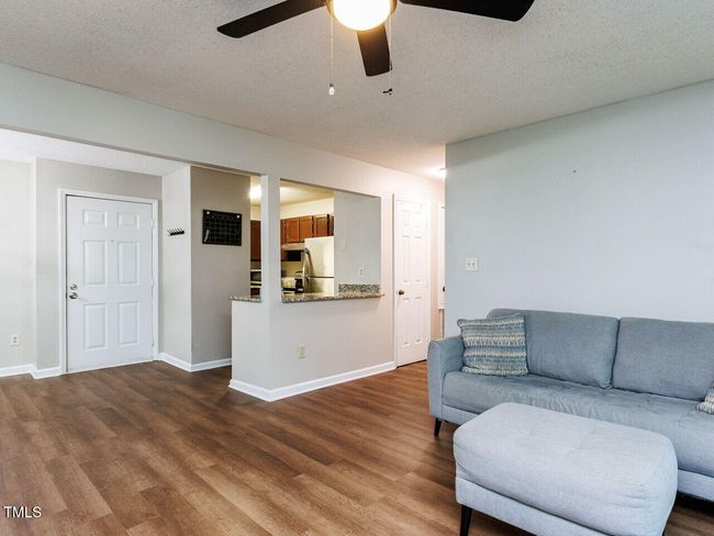 011-1280x960-living-room | Image 11