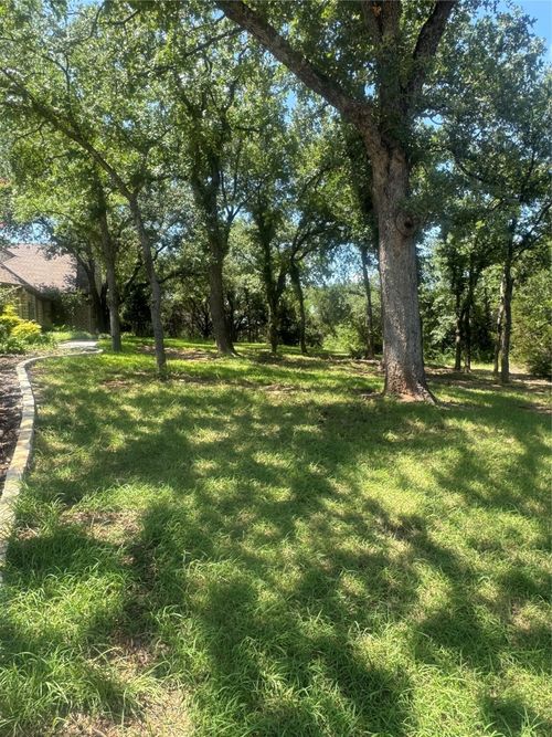 6118 Laredo Ct, Granbury, TX, 76049-5220 | Card Image