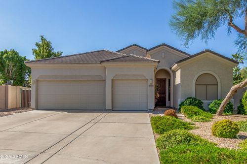 13641 W Alvarado Dr, Goodyear, AZ, 85395-2420 | Card Image