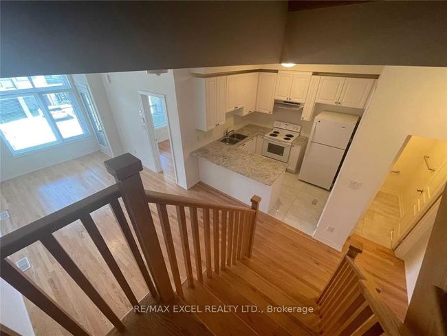 29 Vantage Loop, House attached with 3 bedrooms, 3 bathrooms and 2 parking in Newmarket ON | Image 11