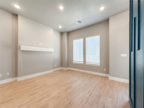 2610 Crescent Ave, Oklahoma City, OK, 73120-2754 | Card Image