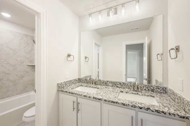 4601 Nomad Dr, House other with 4 bedrooms, 4 bathrooms and null parking in Midlothian TX | Image 32