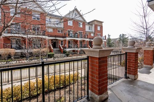 33-2480 Post Rd, Oakville, ON, L6H0K1 | Card Image