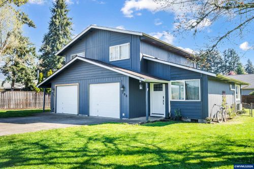 796 S R St, Cottage Grove, OR, 97424-1829 | Card Image