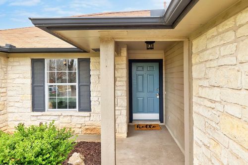 214 Crystal Knoll Blvd, Georgetown, TX, 78626-4777 | Card Image