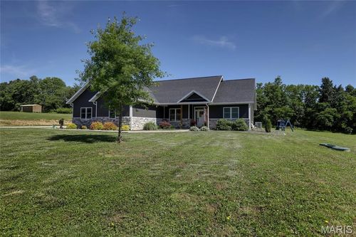 56900 Patriot Ln, New London, MO, 63459-4543 | Card Image