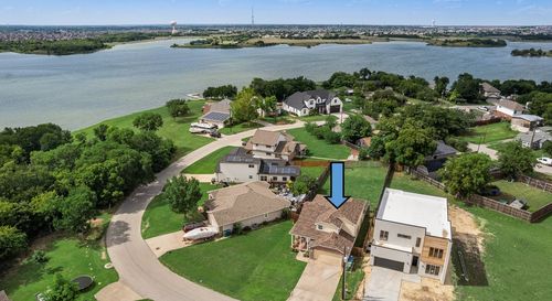 7622 W Shore Dr, The Colony, TX, 75056-3455 | Card Image