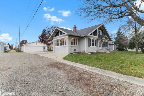 105 W Rippey Ave, Baxter, IA, 50028-7778 | Card Image