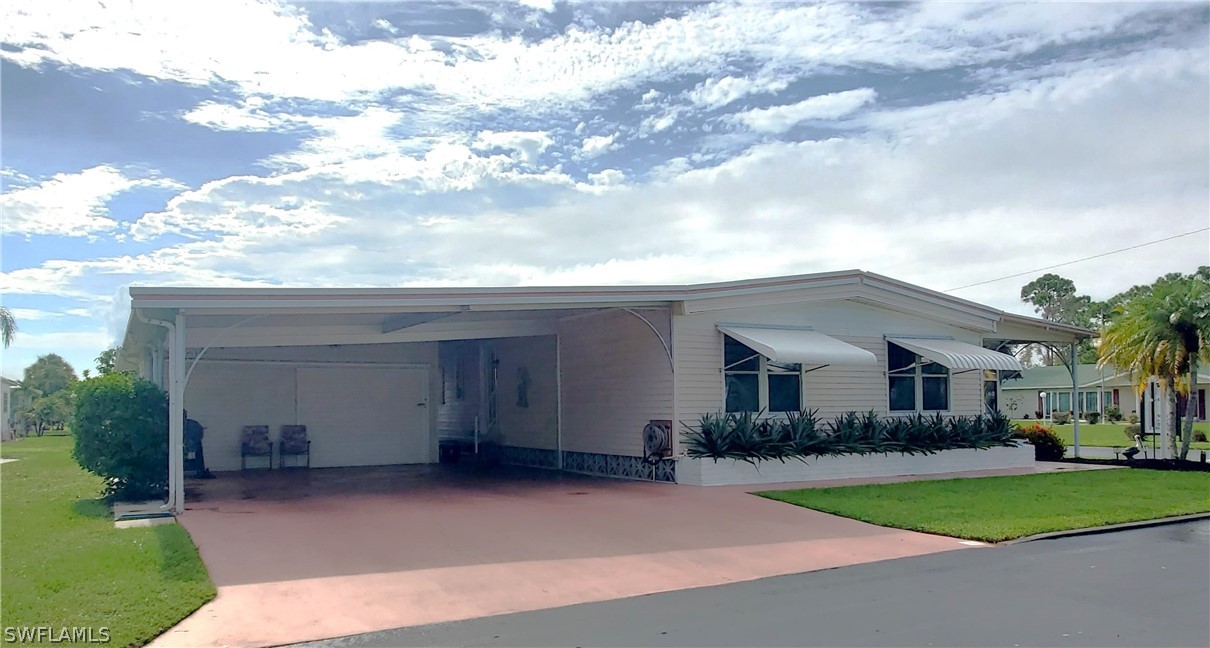 Roses Ln, North Fort Myers, FL 33917