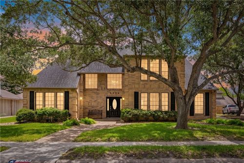 4705 Schwerin Lake Dr, Corpus Christi, TX, 78413-5256 | Card Image