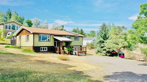 205 E Montana St, Livingston, MT, 59047-2027 | Card Image