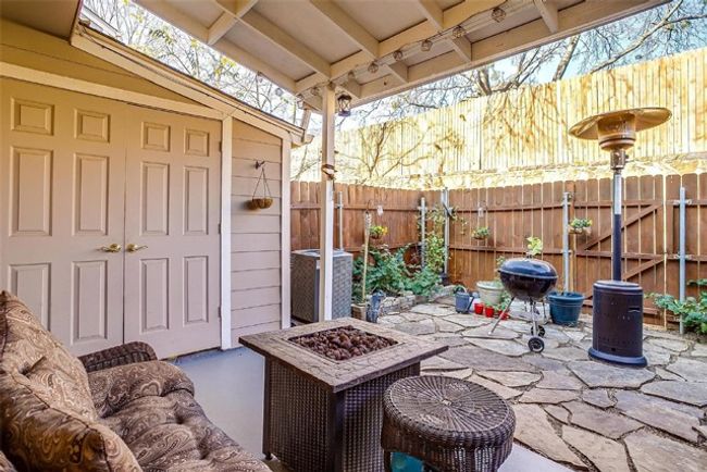 32 Abbey Rd, Condo with 2 bedrooms, 2 bathrooms and null parking in Euless TX | Image 28