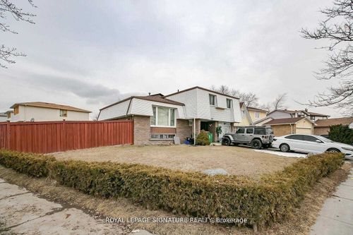 7615 Netherwood Rd, Mississauga, ON, L4T3G8 | Card Image