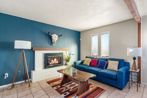 2833 Siringo Rd, Santa Fe, NM, 87507-5153 | Card Image
