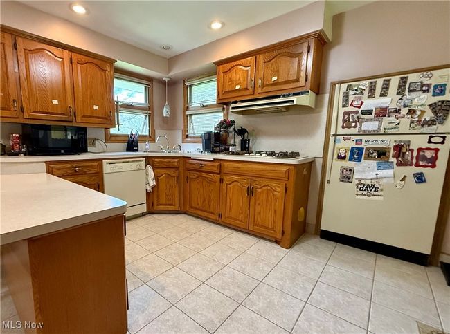 1525 Bellvue Dr, House other with 3 bedrooms, 2 bathrooms and null parking in Niles OH | Image 6