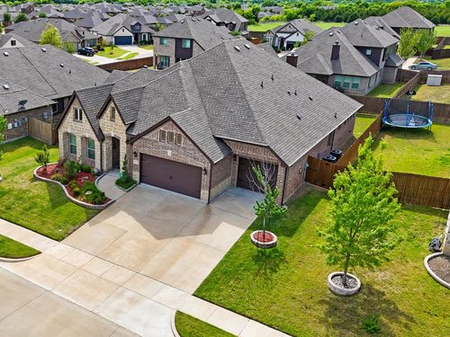 1919 Bellflower Dr, Glenn Heights, TX, 75154-8788 | Card Image