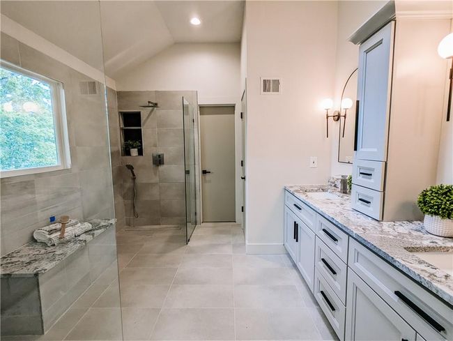 14300 W 123 Rd St, House other with 5 bedrooms, 4 bathrooms and null parking in Olathe KS | Image 17