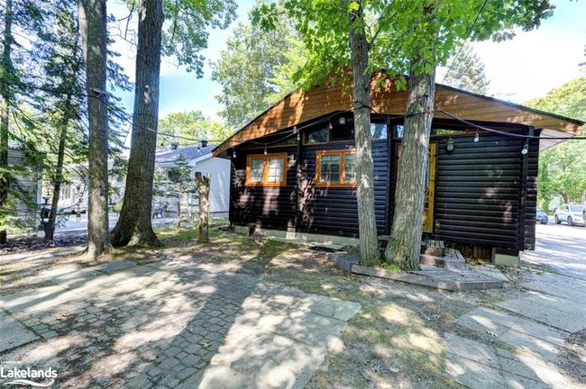 76 29th St N, House other with 2 bedrooms, 1 bathrooms and 10 parking in Wasaga Beach ON | Image 33