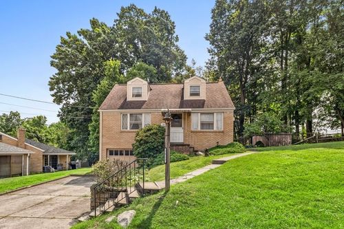 5035 Clelia Dr, Pittsburgh, PA, 15236-2403 | Card Image