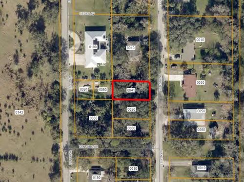 136 Nancy St, OAK HILL, FL, 32759-9445 | Card Image