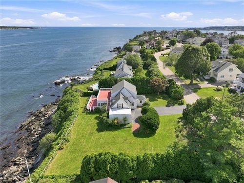 168 Colonel John Gardner Rd, Narragansett, RI, 02882-1524 | Card Image