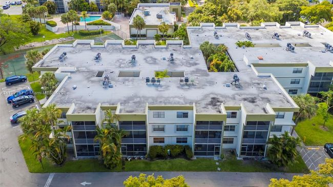 APT-115 - 4235 N University Dr, Condo with 2 bedrooms, 2 bathrooms and null parking in Sunrise FL | Image 18