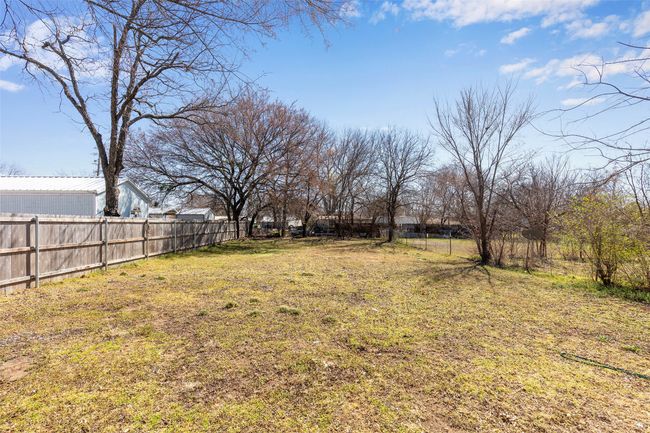 1309 Nugent St, House other with 2 bedrooms, 1 bathrooms and null parking in Bowie TX | Image 31