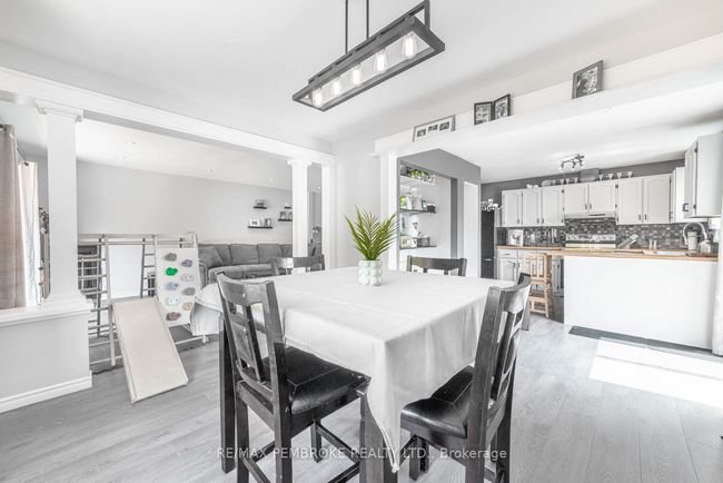 115 Mckee Rd, House other with 4 bedrooms, 4 bathrooms and 4 parking in Deep River ON | Image 15