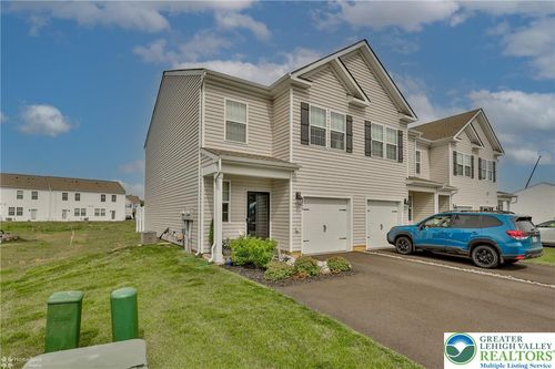 1248 Susan Cir, Breinigsville, PA, 18031-8731 | Card Image