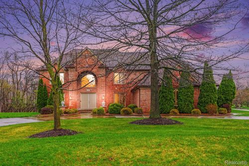 4091 Jacquelynn Ct, Rochester, MI, 48306-4649 | Card Image