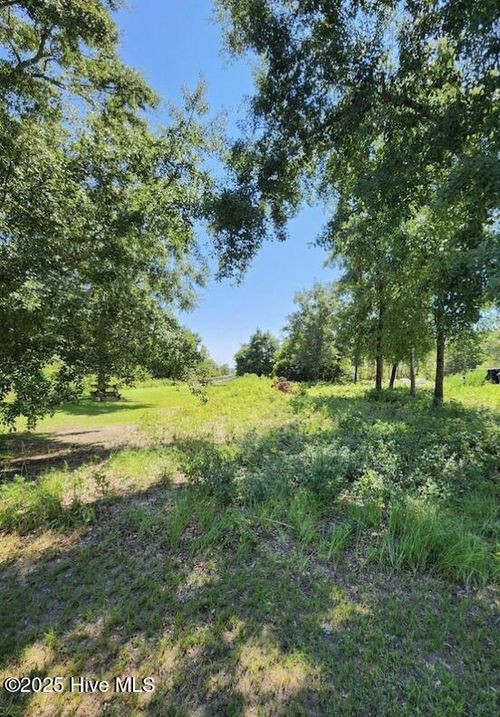 170 Royal Palms Way, Holly Ridge, NC, 28445-7993 | Card Image