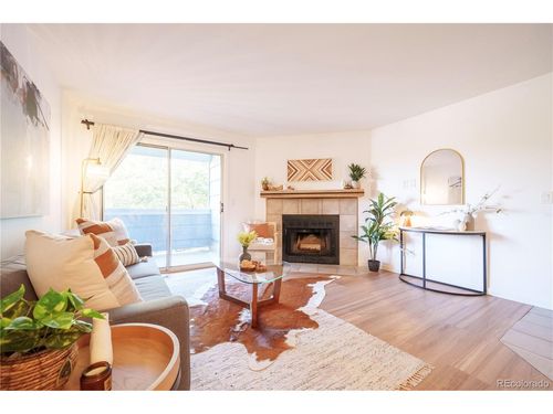 apt-12-4650 White Rock Cir, Boulder, CO, 80301-5373 | Card Image