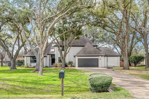 4611 Diamond Springs Dr, Missouri City, TX, 77459-6301 | Card Image