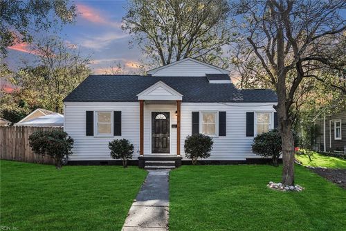 445 Munden Ave, Norfolk, VA, 23505-2708 | Card Image