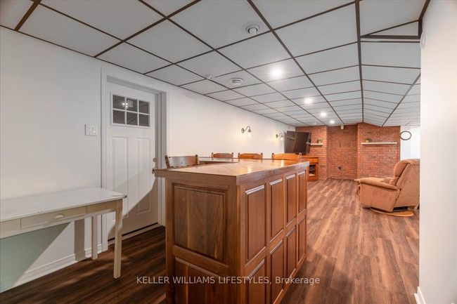 4609 Douglas Line, House other with 4 bedrooms, 2 bathrooms and 5 parking in Town Of Plympton Wyoming ON | Image 25