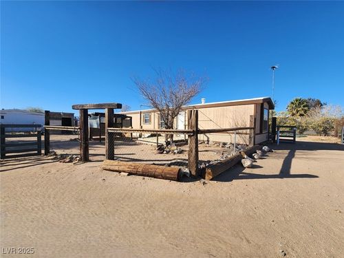 68 Piute Valley Dr, Cal-Nev-Ari, NV, 89039-9800 | Card Image
