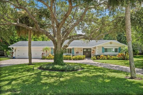 3 Mandalay Rd, Sewalls Point, FL, 34996-7008 | Card Image