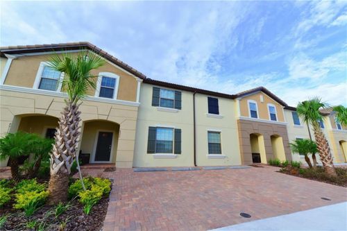 8907 Geneve Ct, KISSIMMEE, FL, 34747 | Card Image