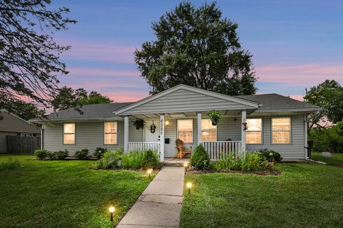 6586 Sterling Dr, Enon, OH, 45323-1747 | Card Image