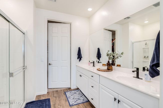 30-web-or-mls-Sunlit Peak Dr-30 | Image 13