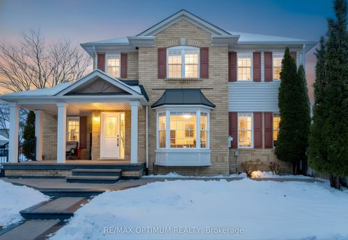 {{alt}} | Card Image